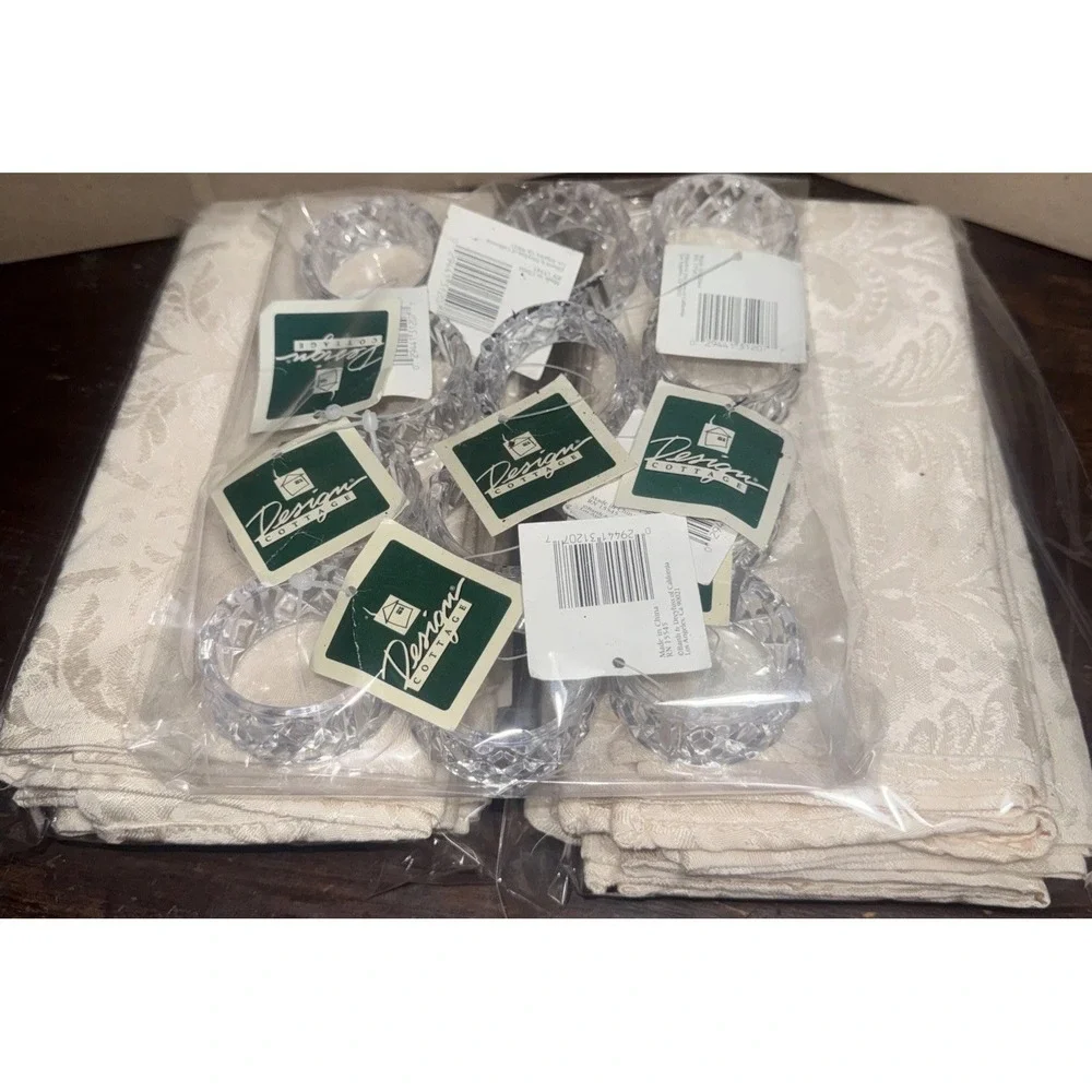 VINTAGE JC PENNY New Buckingham NAPKINS Ivory. SET OF 12 W‎ Holder Rings